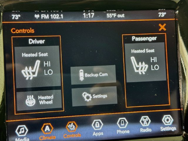 Used 2020 Jeep Cherokee Limited FWD image 23