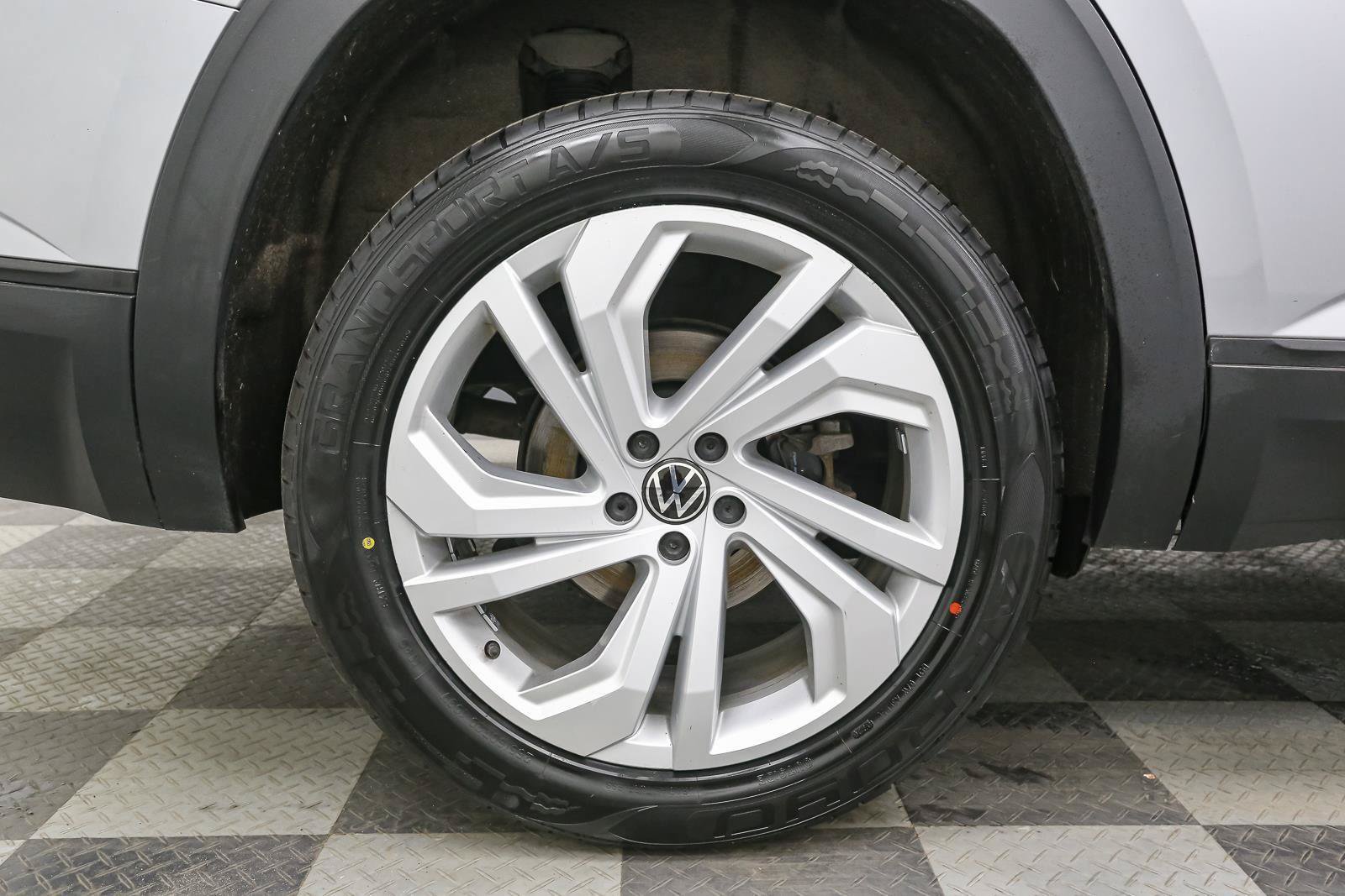 Used 2022 Volkswagen Atlas SE AWD/4WD image 19