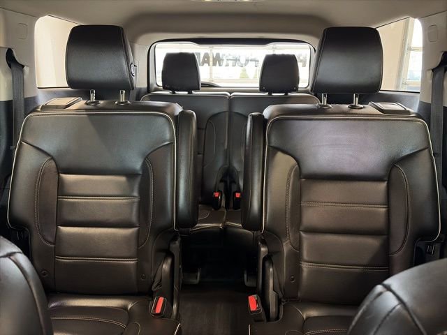 Used 2019 GMC Acadia Denali w/ LPO, Floor Liner Package image 16