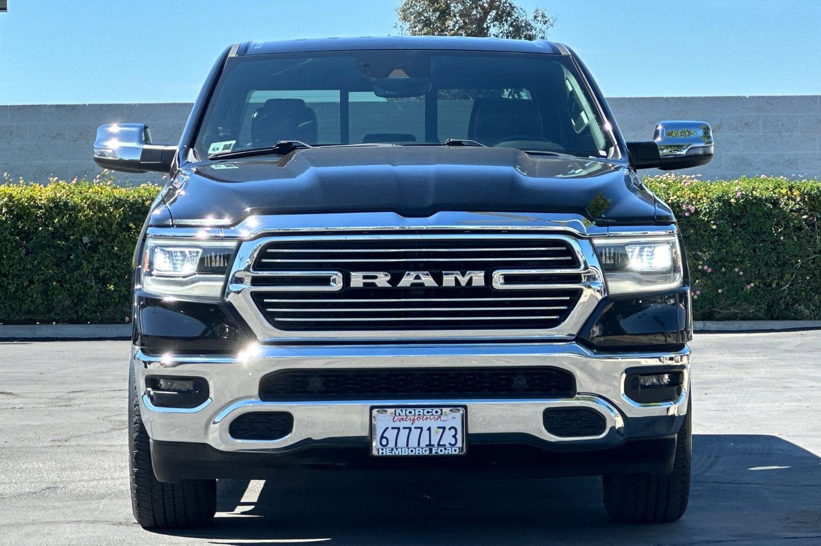 Used 2023 RAM 1500 Laramie image 9