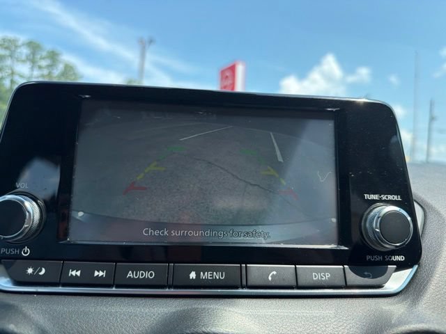 Used 2024 Nissan Sentra S FWD image 27