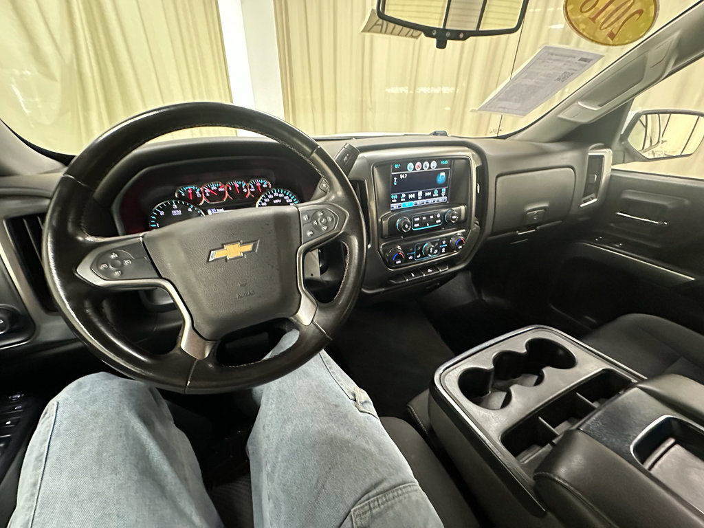 Used 2018 Chevrolet Silverado 1500 LT w/ All Star Edition image 34