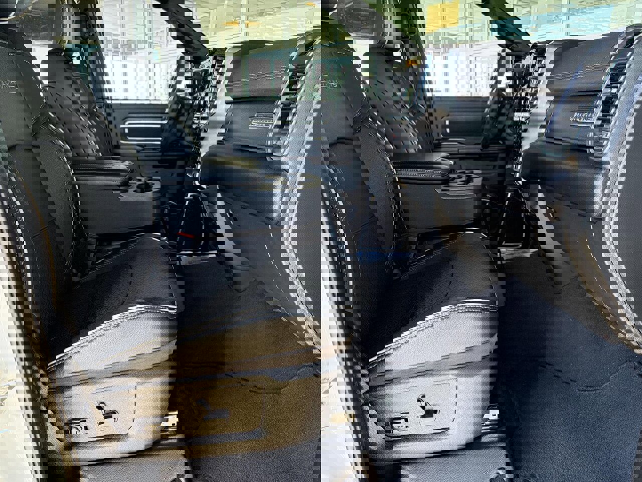 Used 2026 RAM 2500 Laramie image 32