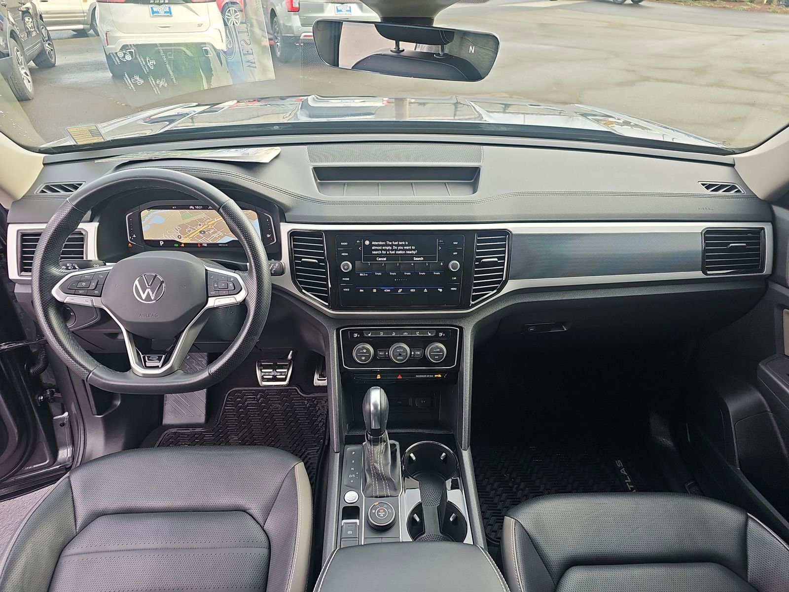 Used 2022 Volkswagen Atlas SEL Premium image 13