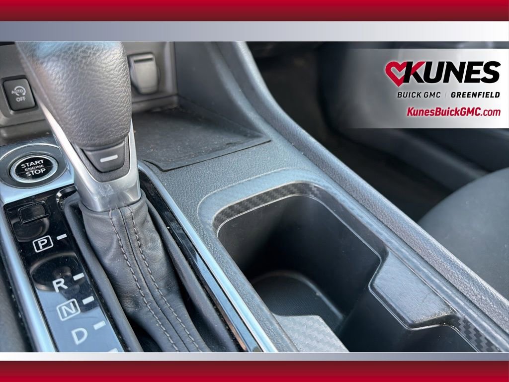 Used 2024 Nissan Sentra SV FWD image 34