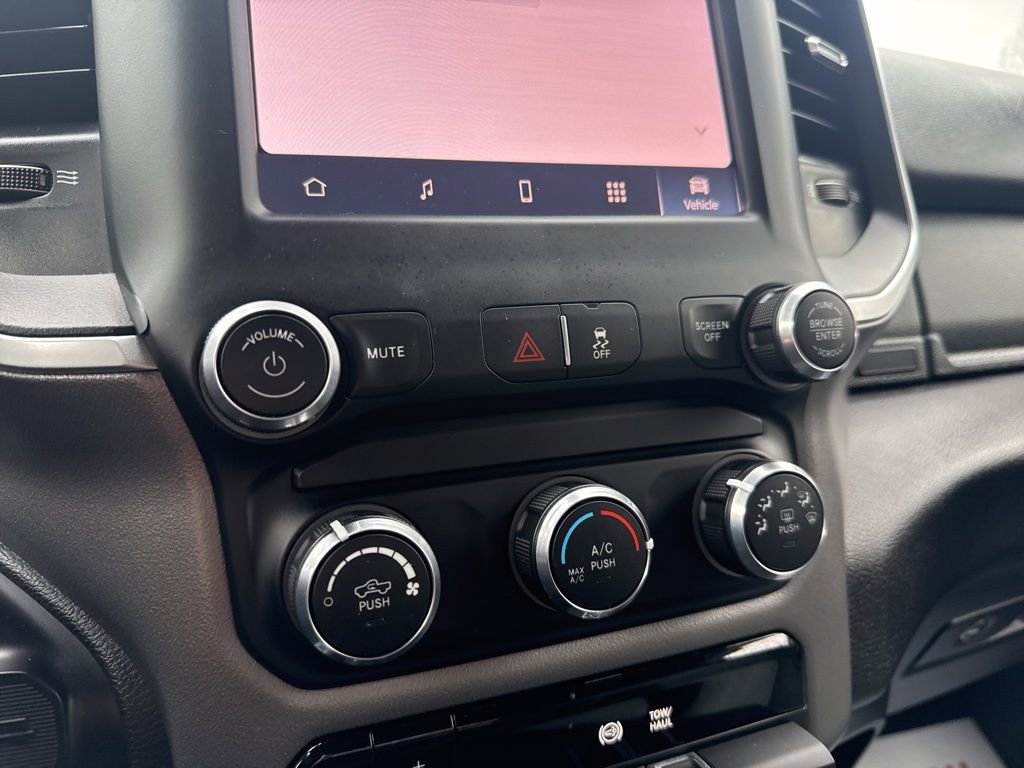 Used 2023 RAM 2500 Big Horn w/ Level 1 Equipment Group image 31