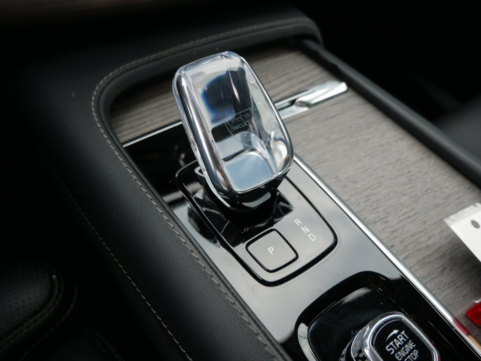 Certified 2023 Volvo XC90 T8 Ultimate w/ Protection Package Premier AWD/4WD image 21