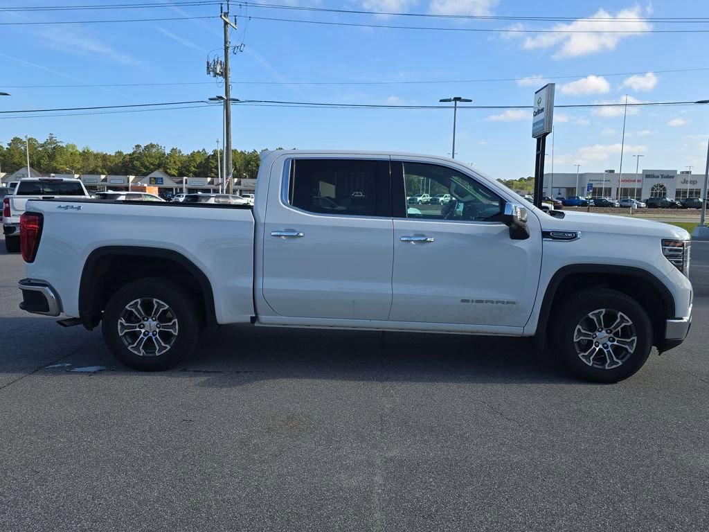 Used 2025 GMC Sierra 1500 SLT image 2