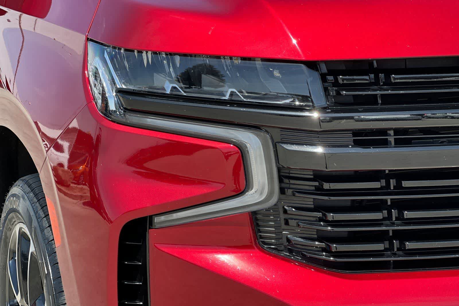 Used 2024 Chevrolet Tahoe RST w/ Luxury Package AWD/4WD image 35