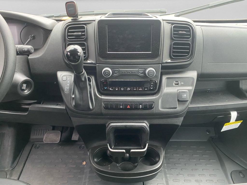 Used 2026 RAM ProMaster 2500 w/ Convenience Group FWD image 15