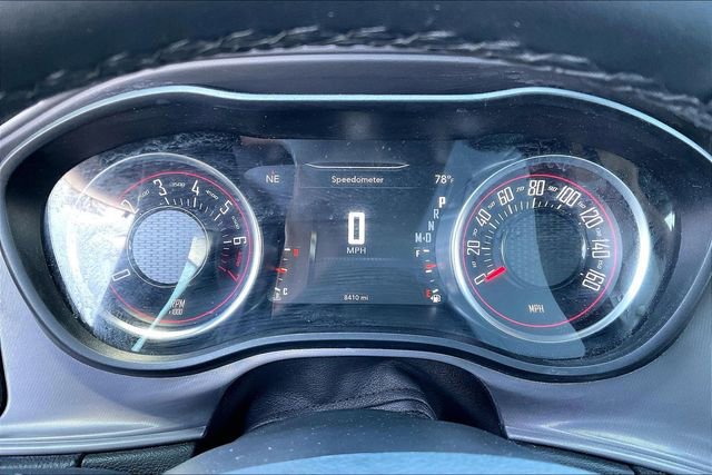 Used 2023 Dodge Challenger SXT image 10