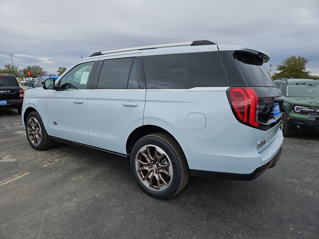 New 2025 Ford Expedition King Ranch image 8