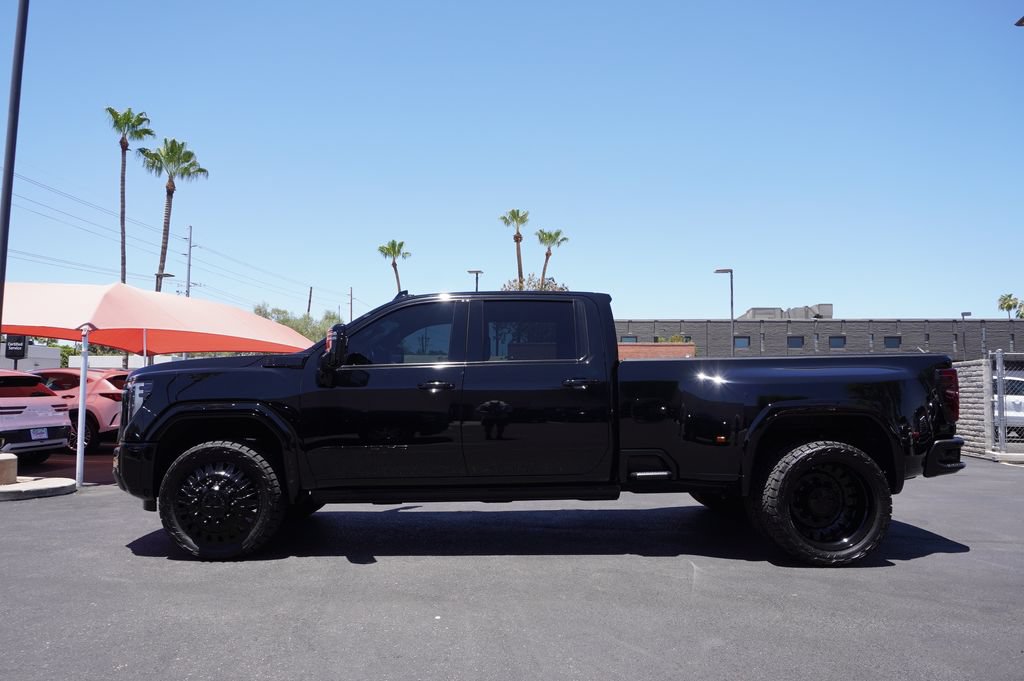 Certified 2024 GMC Sierra 3500 Denali Ultimate AWD/4WD image 2