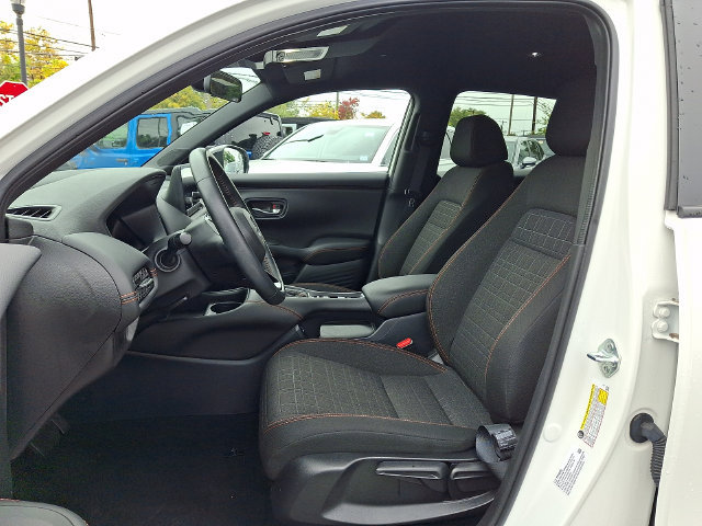 Used 2024 Honda HR-V Sport image 14