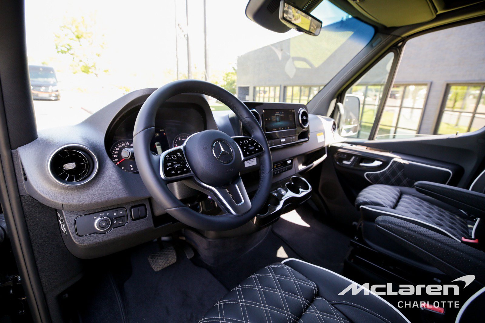 New 2024 Mercedes-Benz Sprinter 3500 image 11