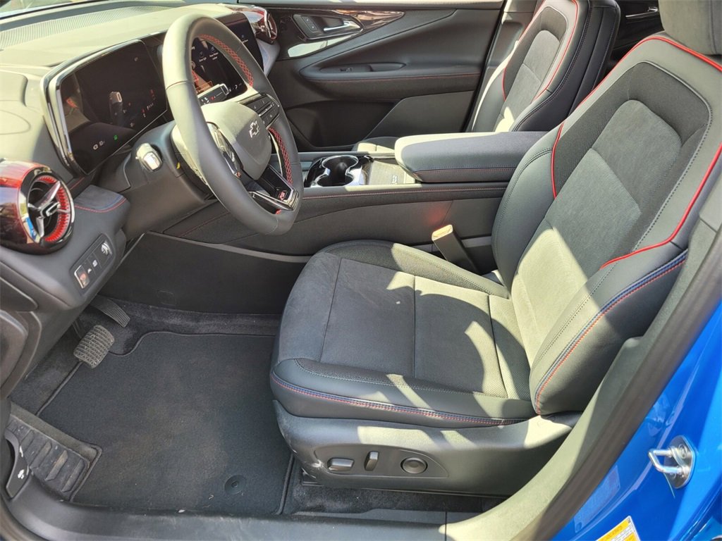 New 2025 Chevrolet Blazer EV RS image 7