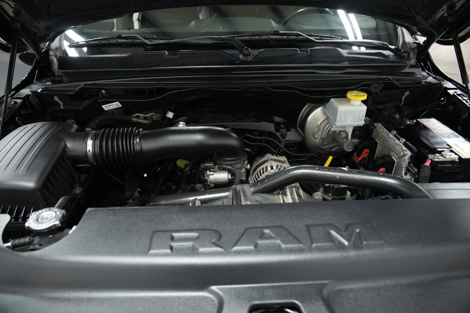 Used 2019 RAM 1500 Laramie w/ Sport Appearance Package image 42