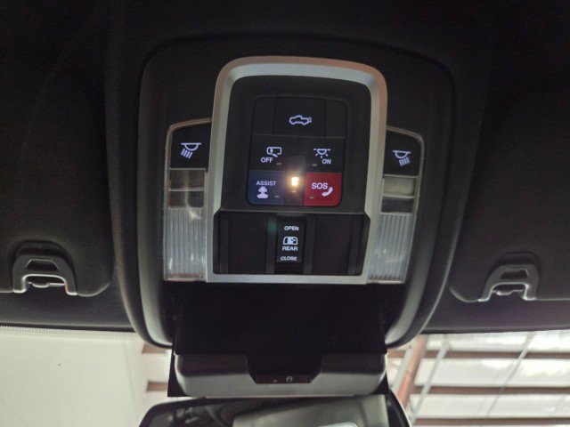 Used 2022 RAM 3500 Laramie AWD/4WD image 61