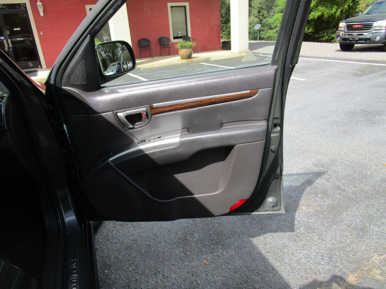 Used 2010 Hyundai Santa Fe Limited image 23