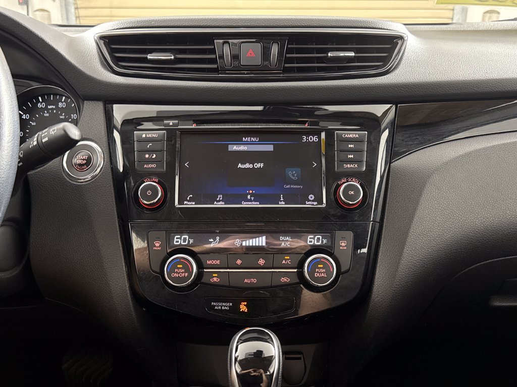 Used 2021 Nissan Rogue Sport SV FWD image 19
