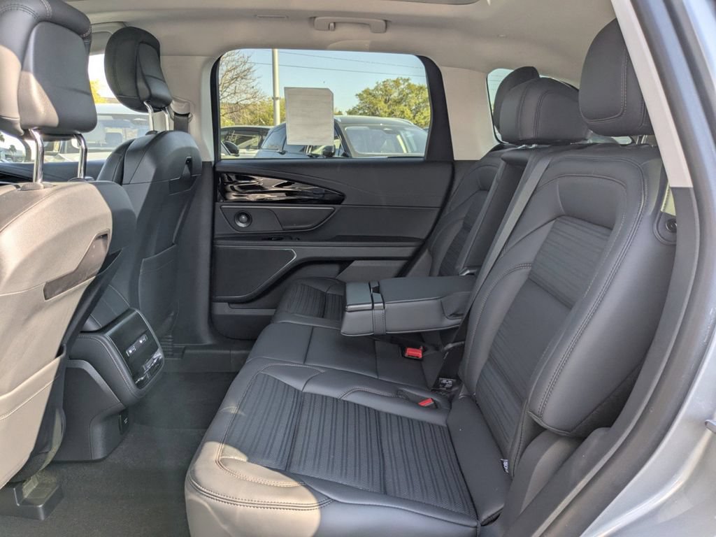 New 2026 Lincoln Nautilus Reserve AWD/4WD image 14