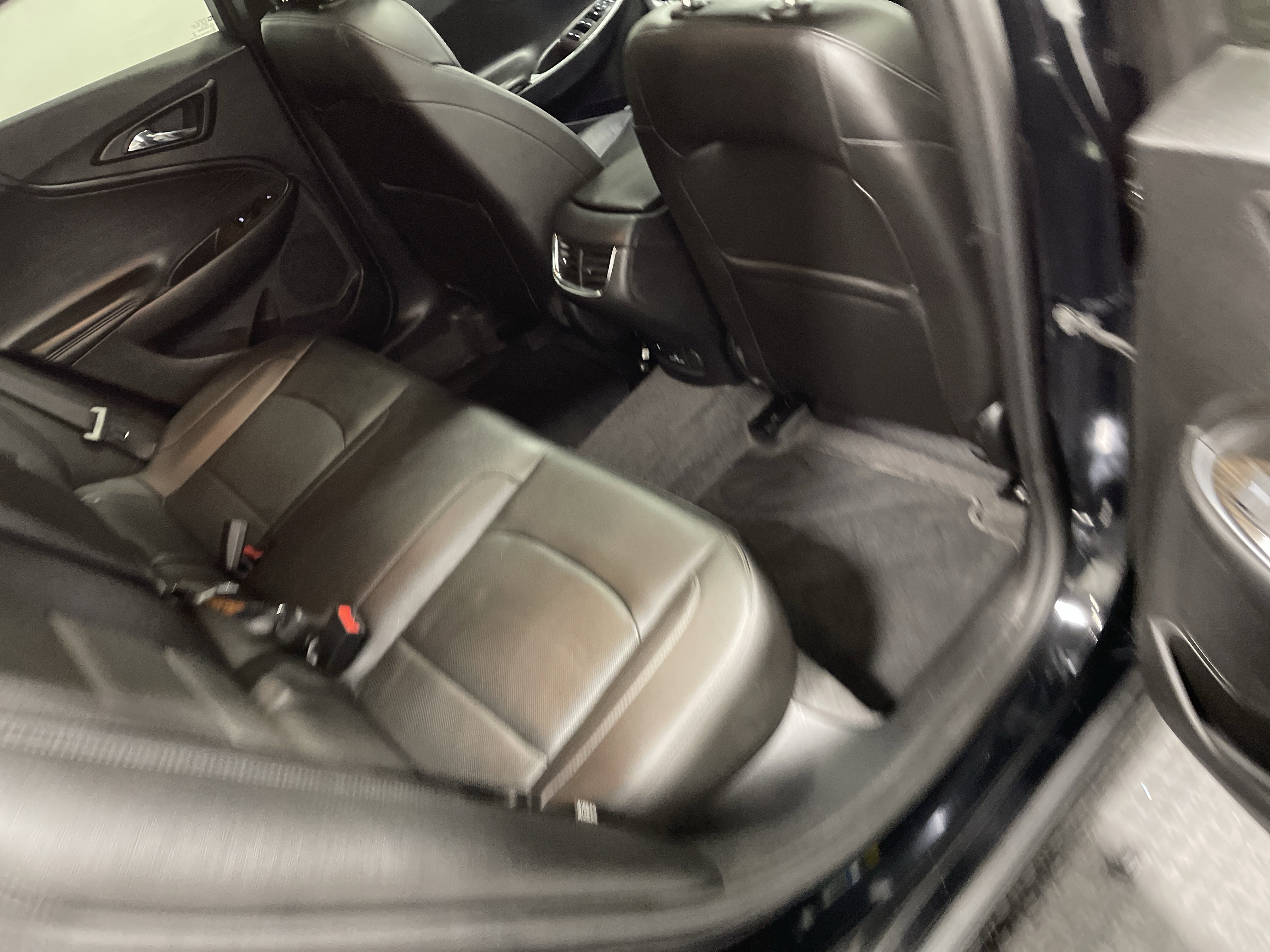 Used 2020 Chevrolet Malibu Premier FWD image 21