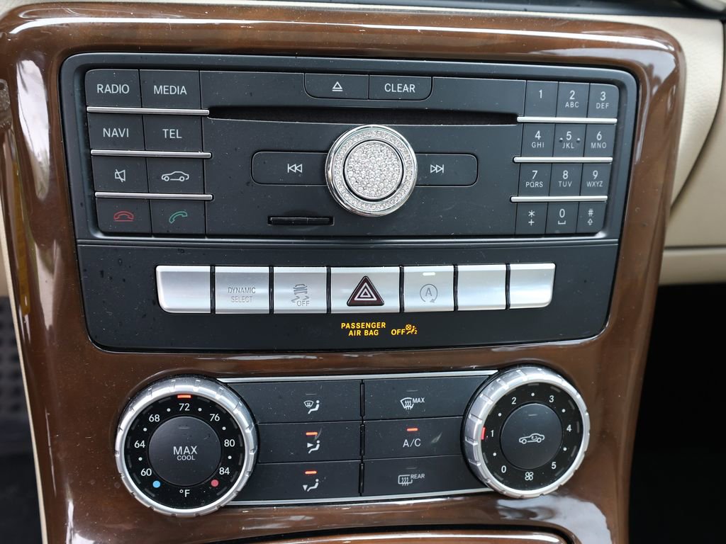 Used 2018 Mercedes-Benz SLC 300 image 24