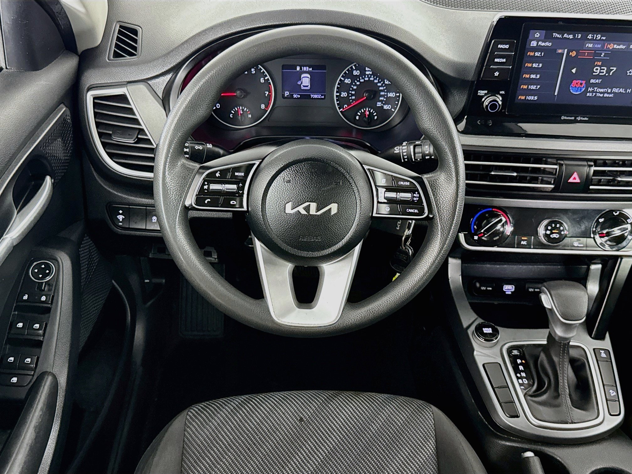 Used 2023 Kia Seltos LX AWD/4WD image 15