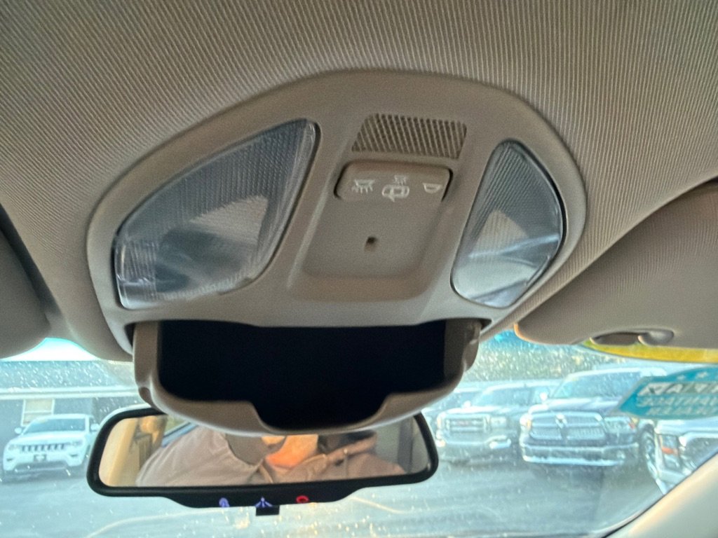 Used 2017 Hyundai Santa Fe Sport image 25