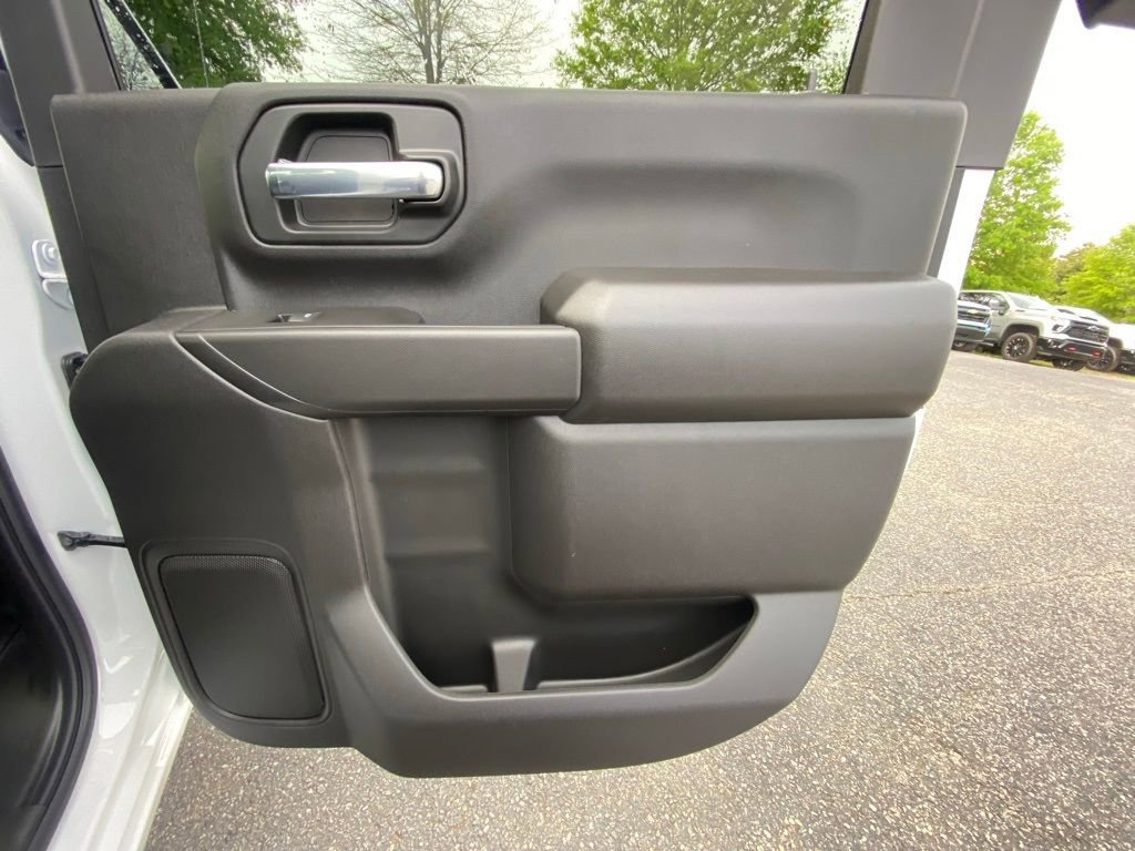 New 2025 Chevrolet Silverado 2500 Custom w/ Custom Value Package image 24