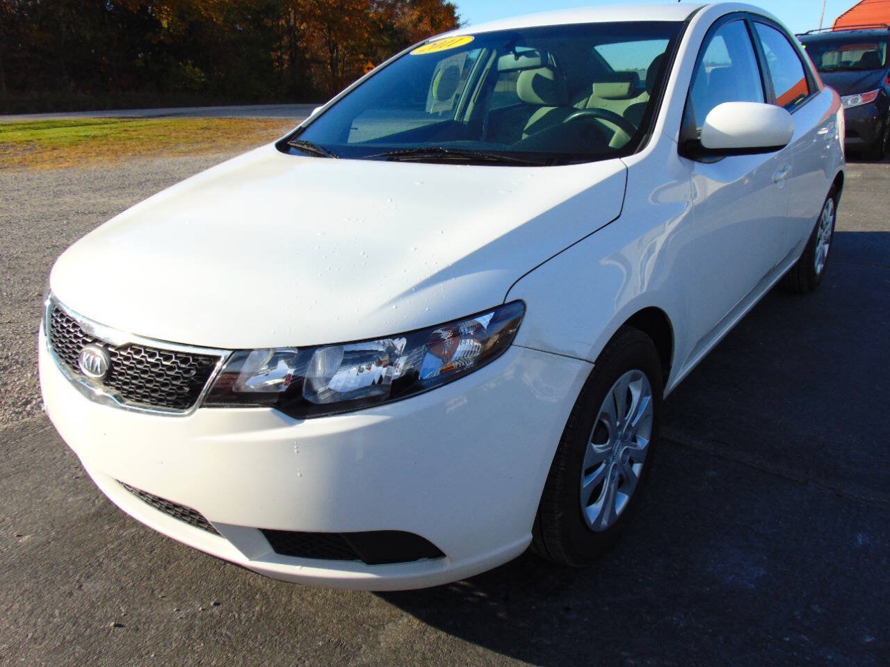 Used 2011 Kia Forte LX FWD image 4