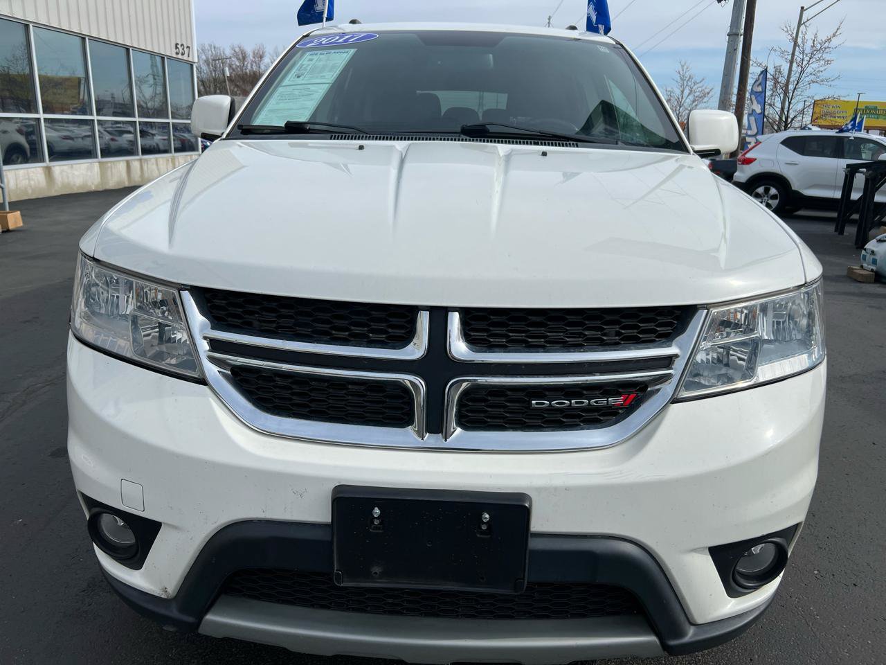 Used 2017 Dodge Journey SXT w/ Premium Group FWD image 8