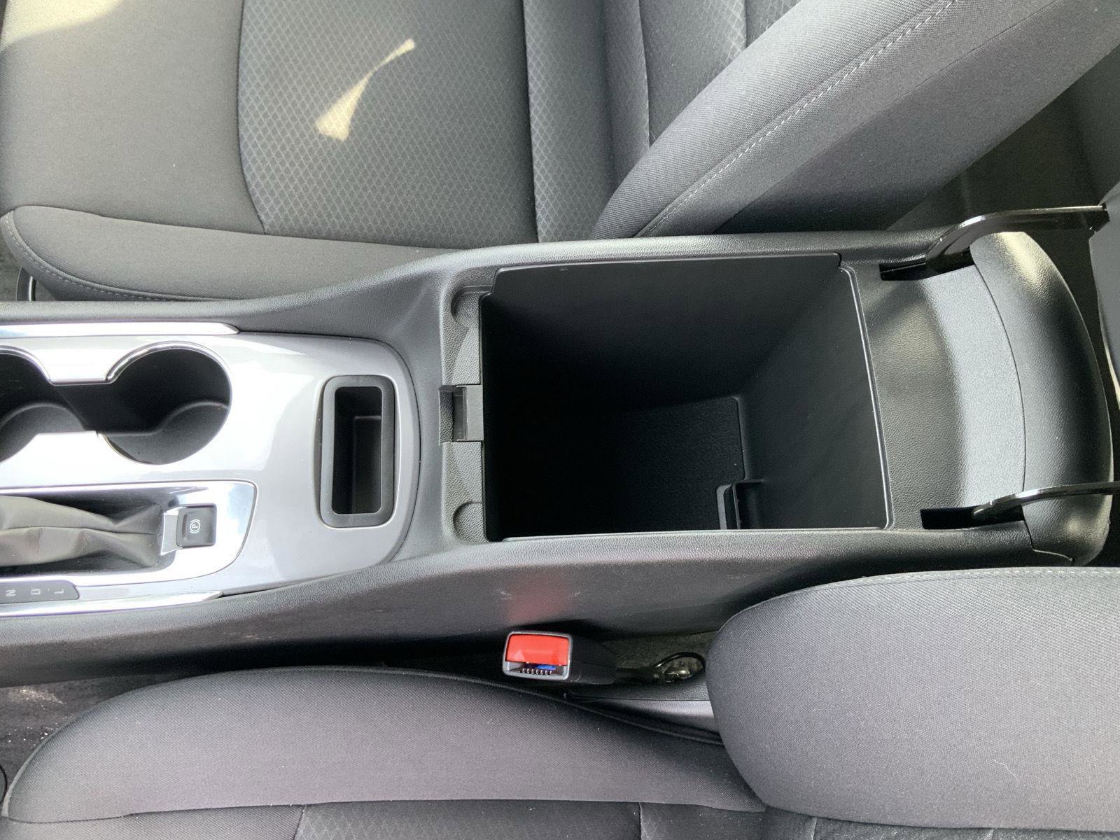 Used 2024 Chevrolet Malibu LT image 46