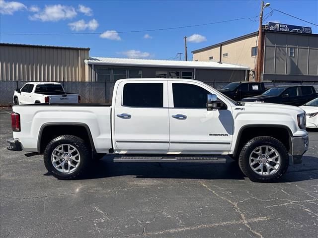 Used 2018 GMC Sierra 1500 SLT w/ Suspension Package, Off-Road image 12