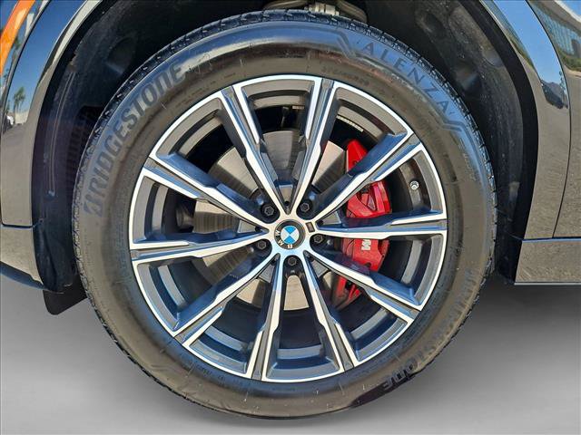 Used 2025 BMW X6 xDrive40i AWD/4WD image 25