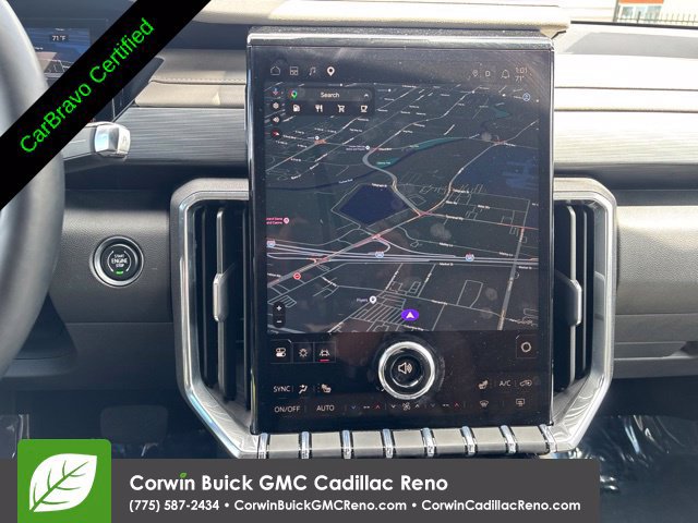 Certified 2026 GMC Acadia Elevation w/ Elevation Premium Package AWD/4WD image 19