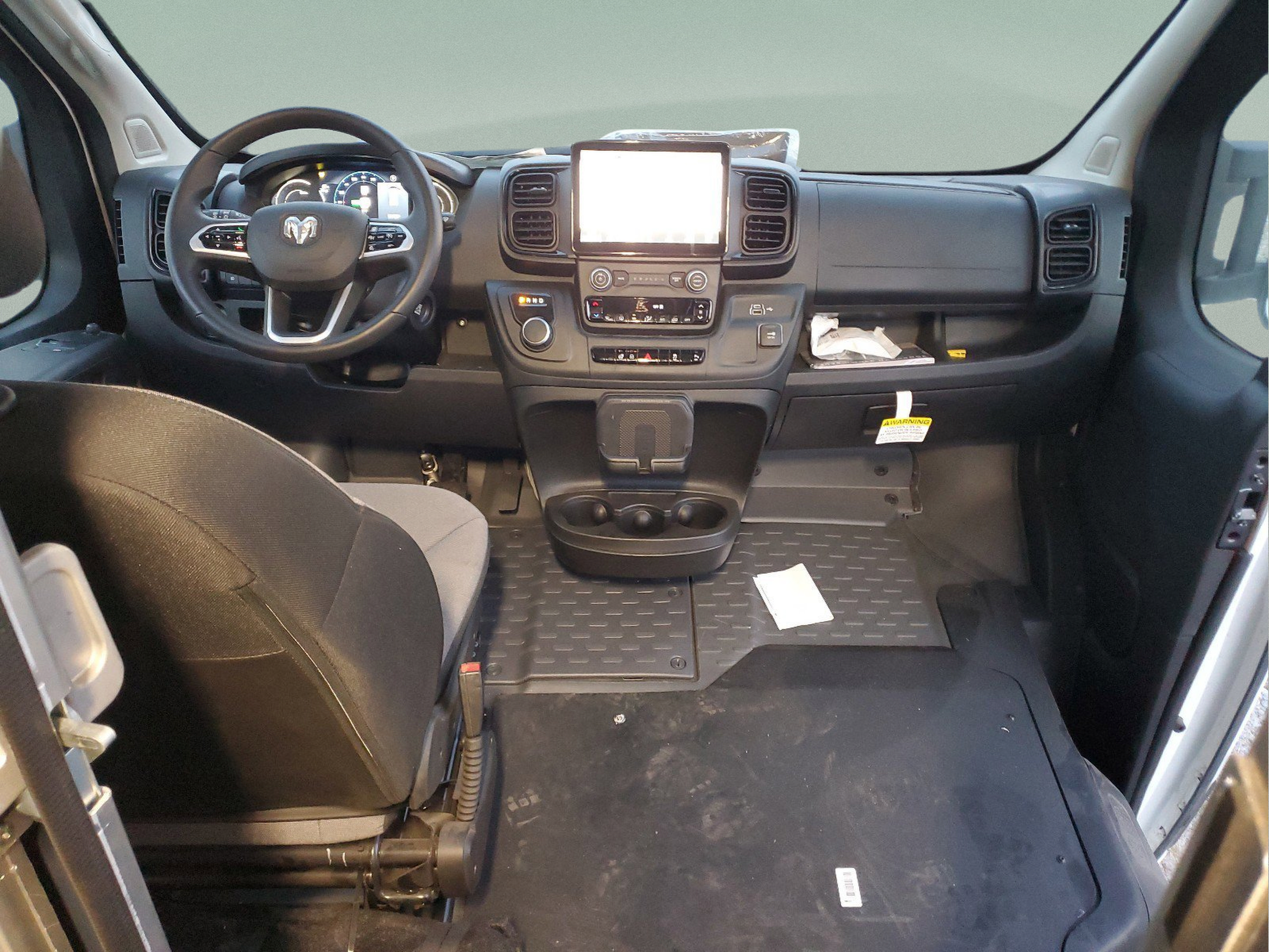 New 2025 RAM ProMaster 3500 FWD image 15