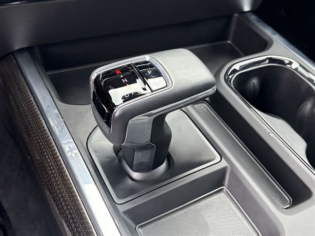 Certified 2025 Chevrolet Silverado 1500 LT Trail Boss w/ Convenience Package II AWD/4WD image 16