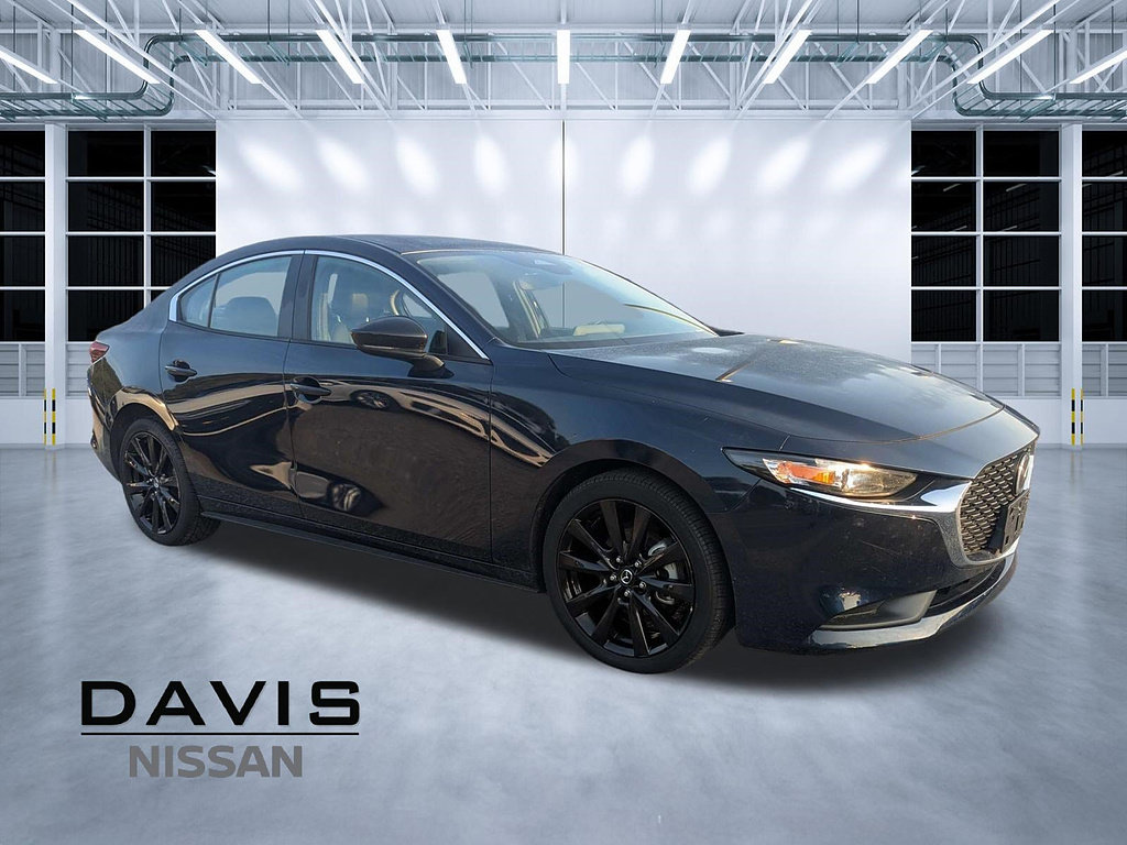 Used 2024 MAZDA MAZDA3 s FWD image 1