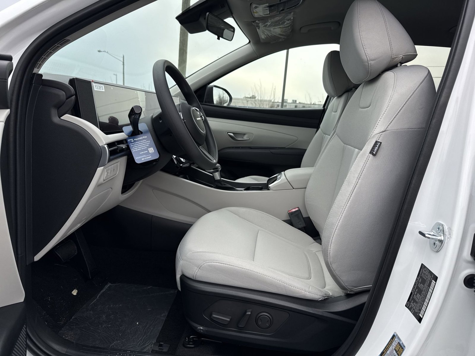 New 2026 Hyundai Tucson SEL image 13