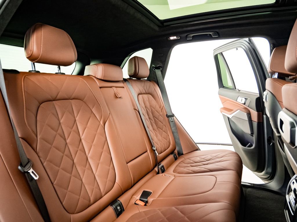 Used 2026 BMW X5 M60i image 22