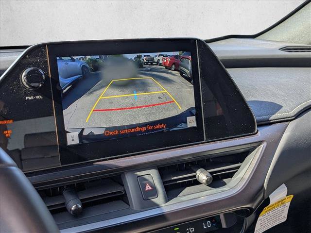 Used 2024 Lexus UX 250h FWD image 13