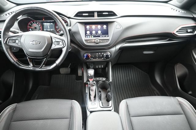 Used 2022 Chevrolet TrailBlazer RS FWD image 19