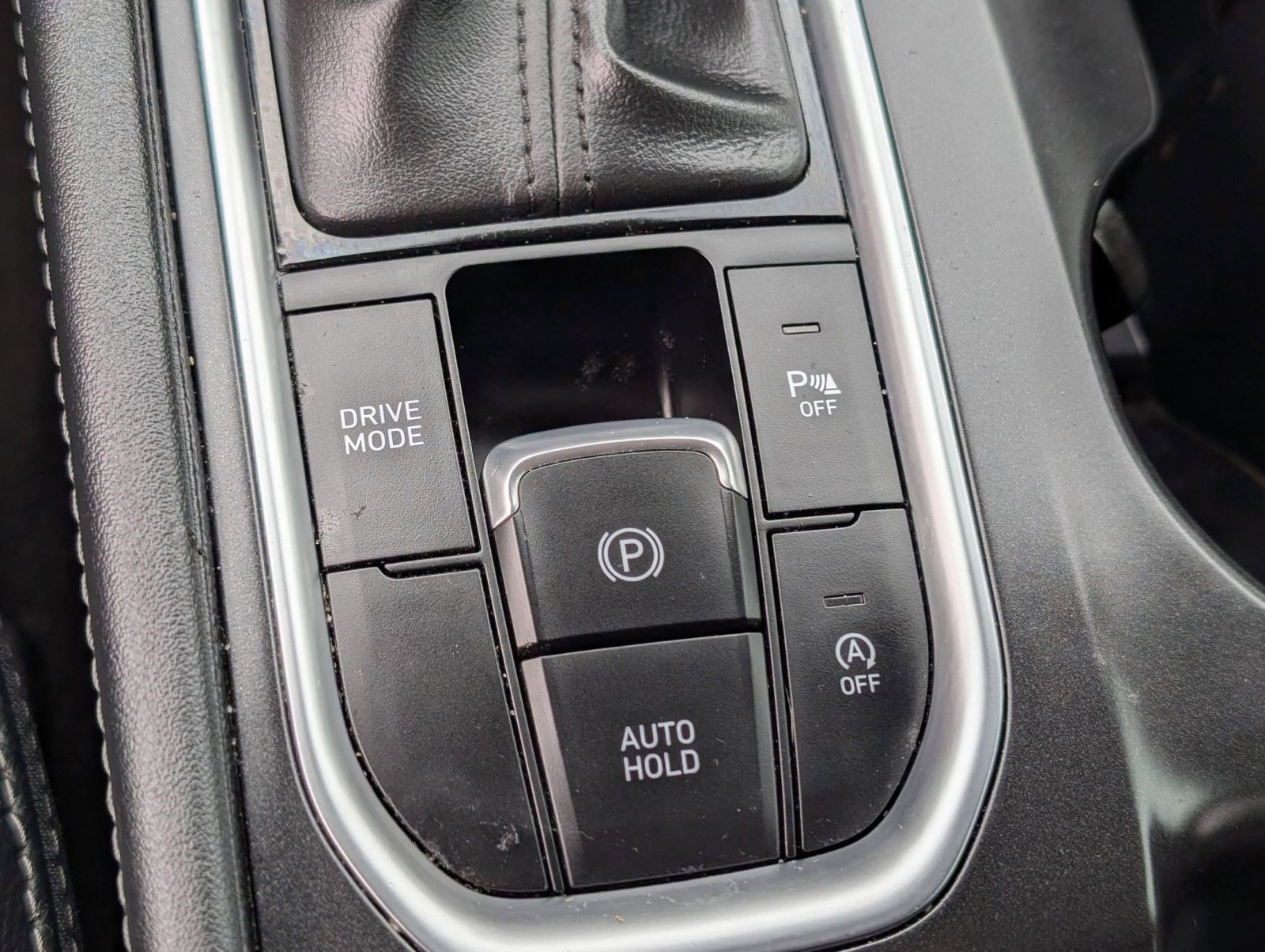 Used 2020 Hyundai Santa Fe SEL image 28