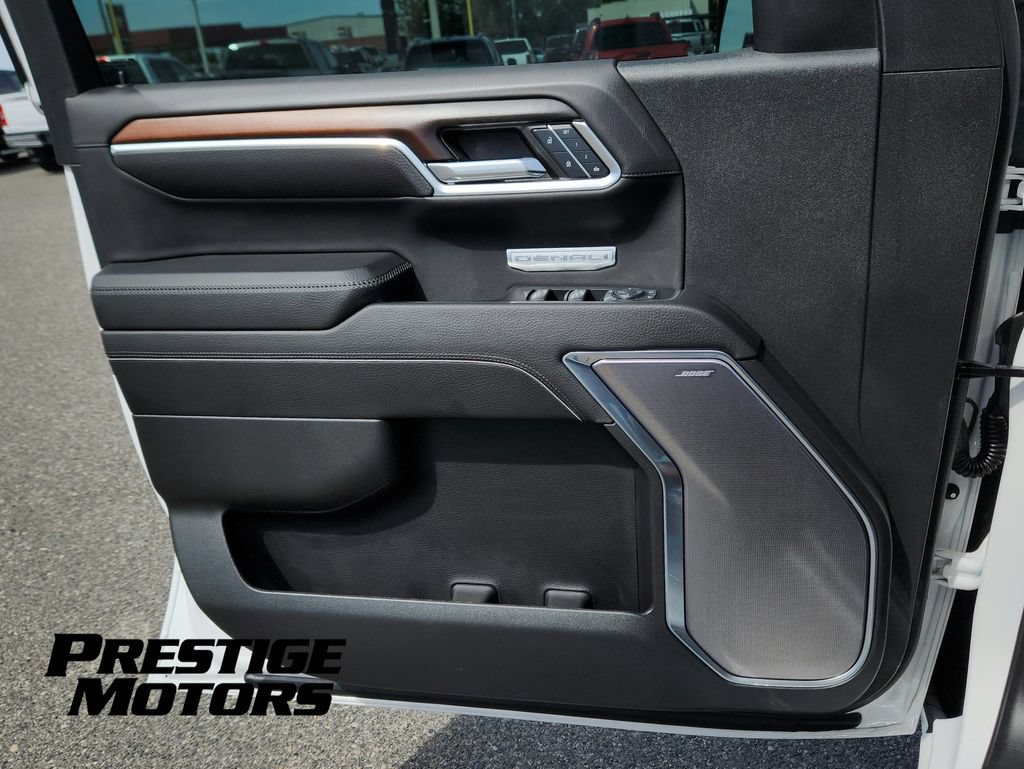 Used 2024 GMC Sierra 1500 Denali AWD/4WD image 12