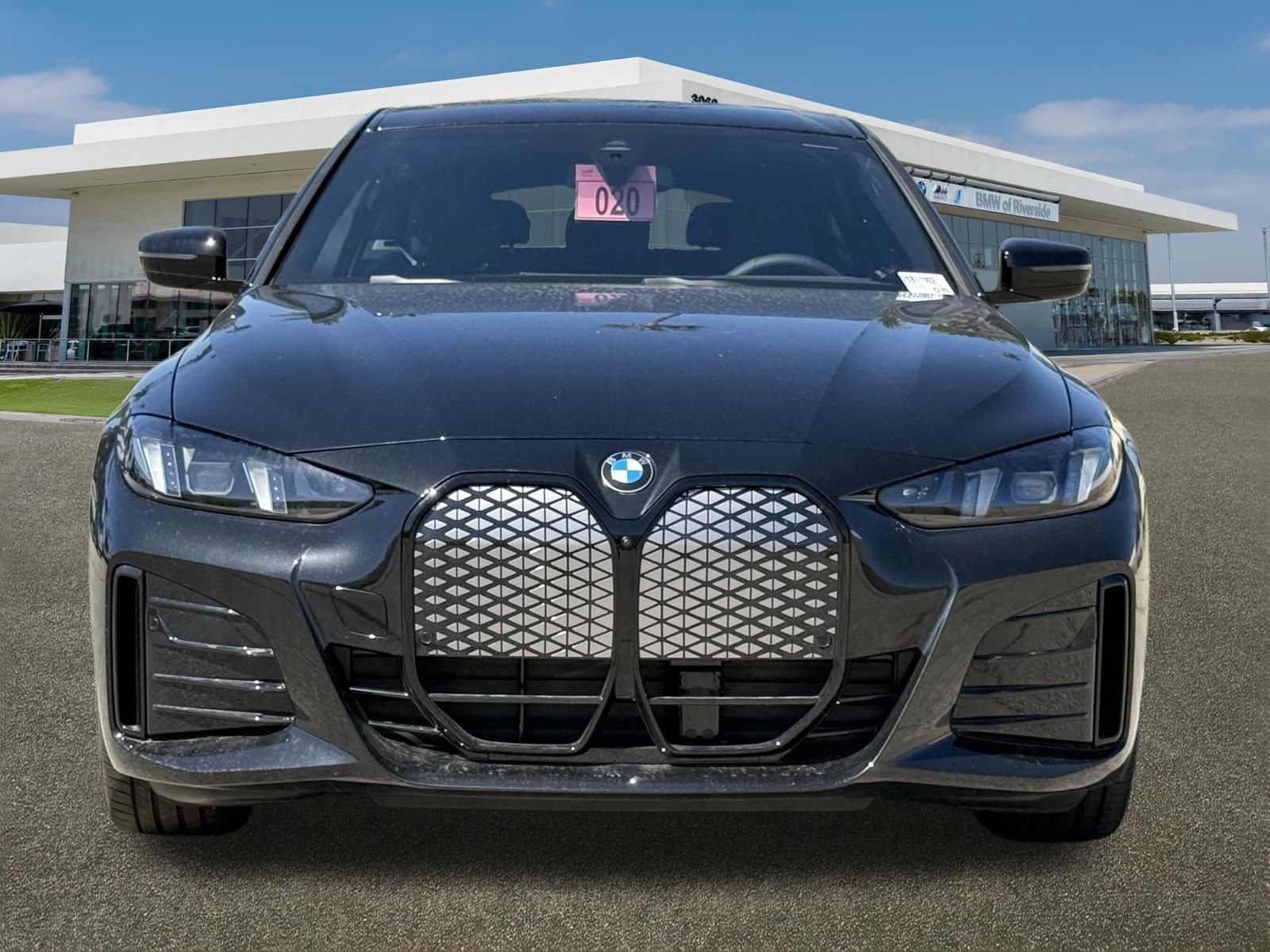 New 2026 BMW i4 eDrive40 w/ M Sport Package RWD image 3