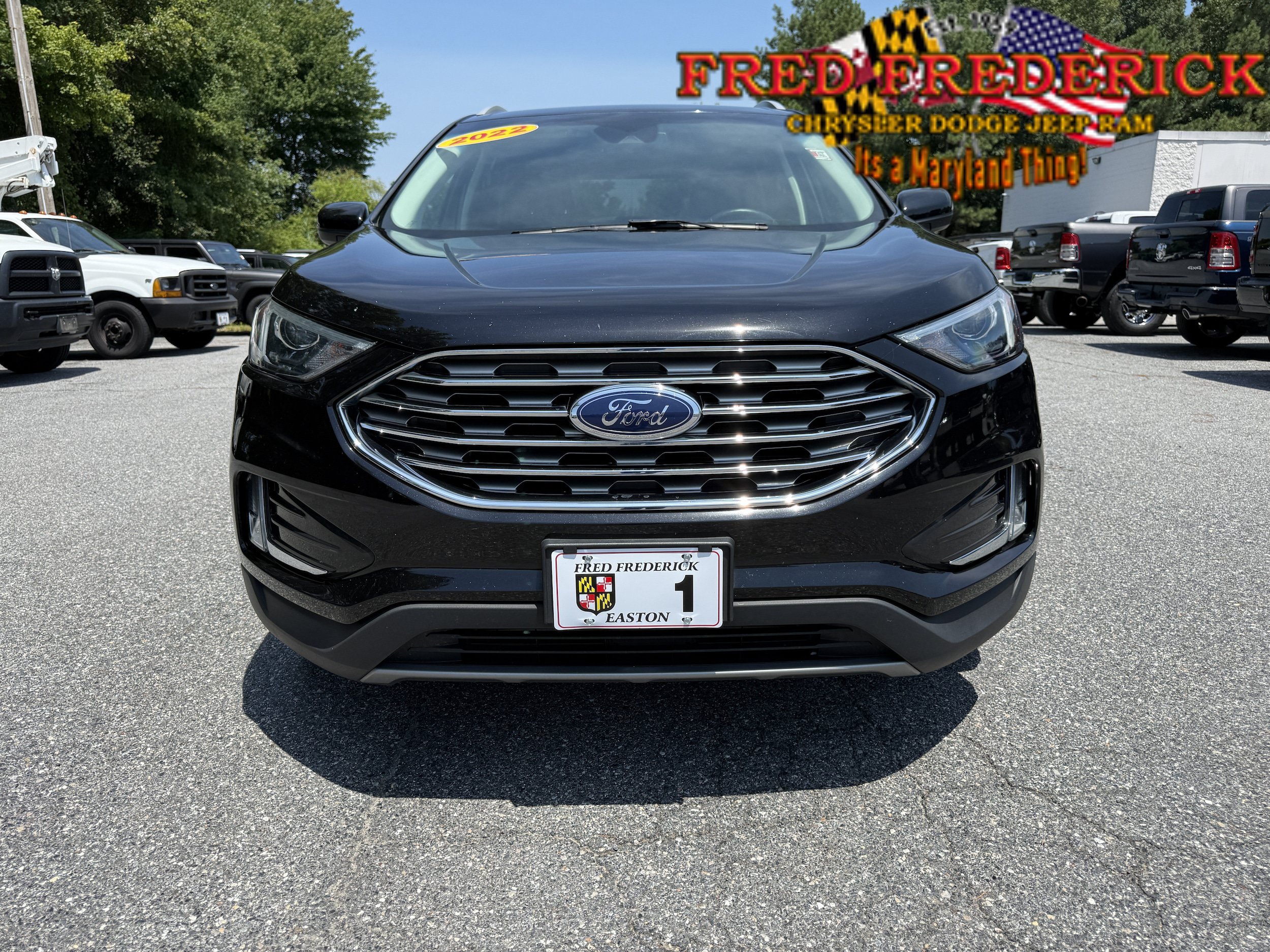Used 2022 Ford Edge SEL w/ Convenience Package AWD/4WD image 2