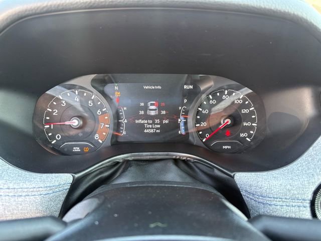Used 2024 Jeep Compass Latitude image 13
