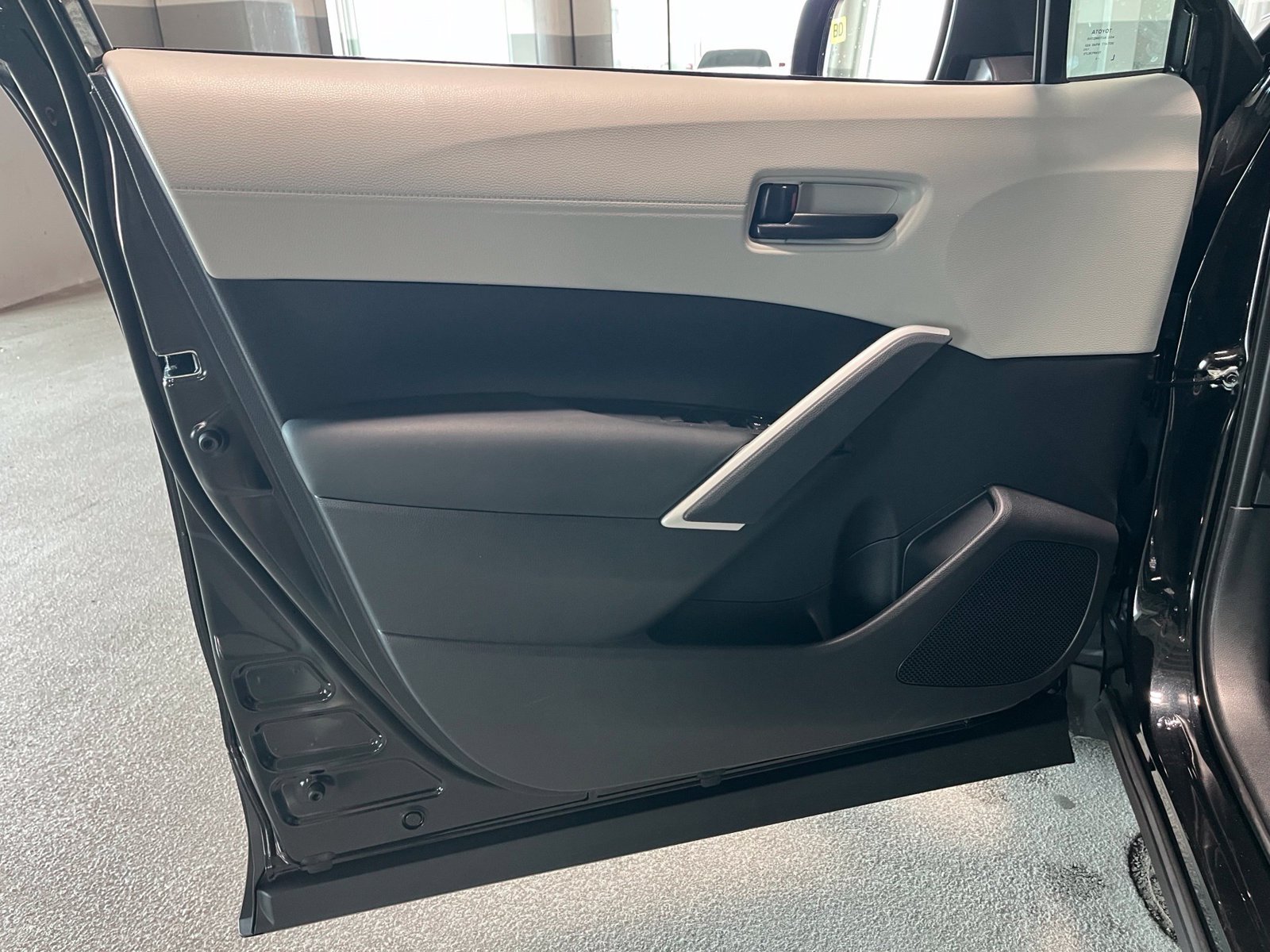 New 2026 Toyota Corolla Cross LE AWD/4WD image 15