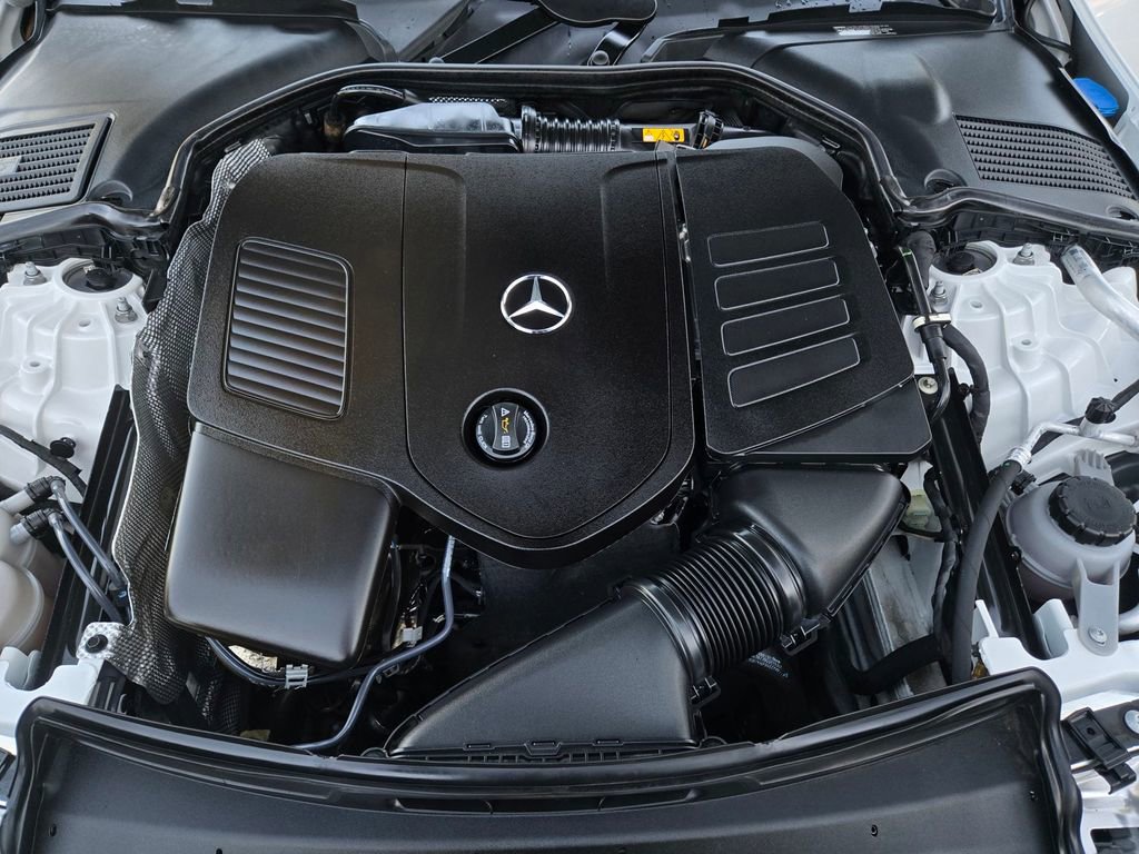 Used 2023 Mercedes-Benz C 300 Sedan image 37